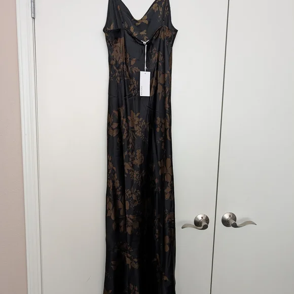 NWT Reformation Parma Silk Floral Maxi Dress (M) - Picture 6 of 12